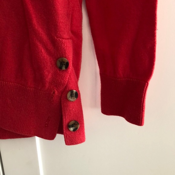 Gap Sweater - Picture 2 of 3